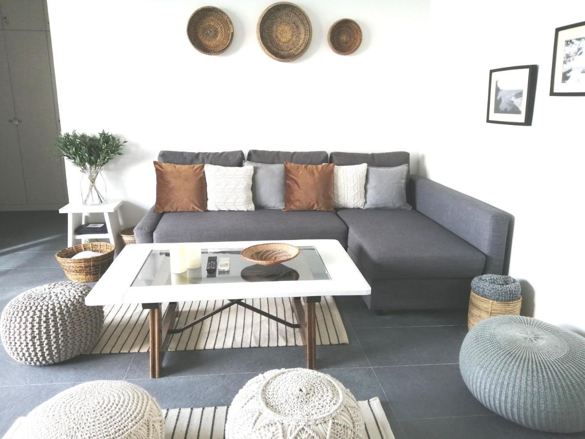 Atico Con Fantasticas Vistas Al Mar Y La Iglesia Apartment Ситжес Екстериор снимка